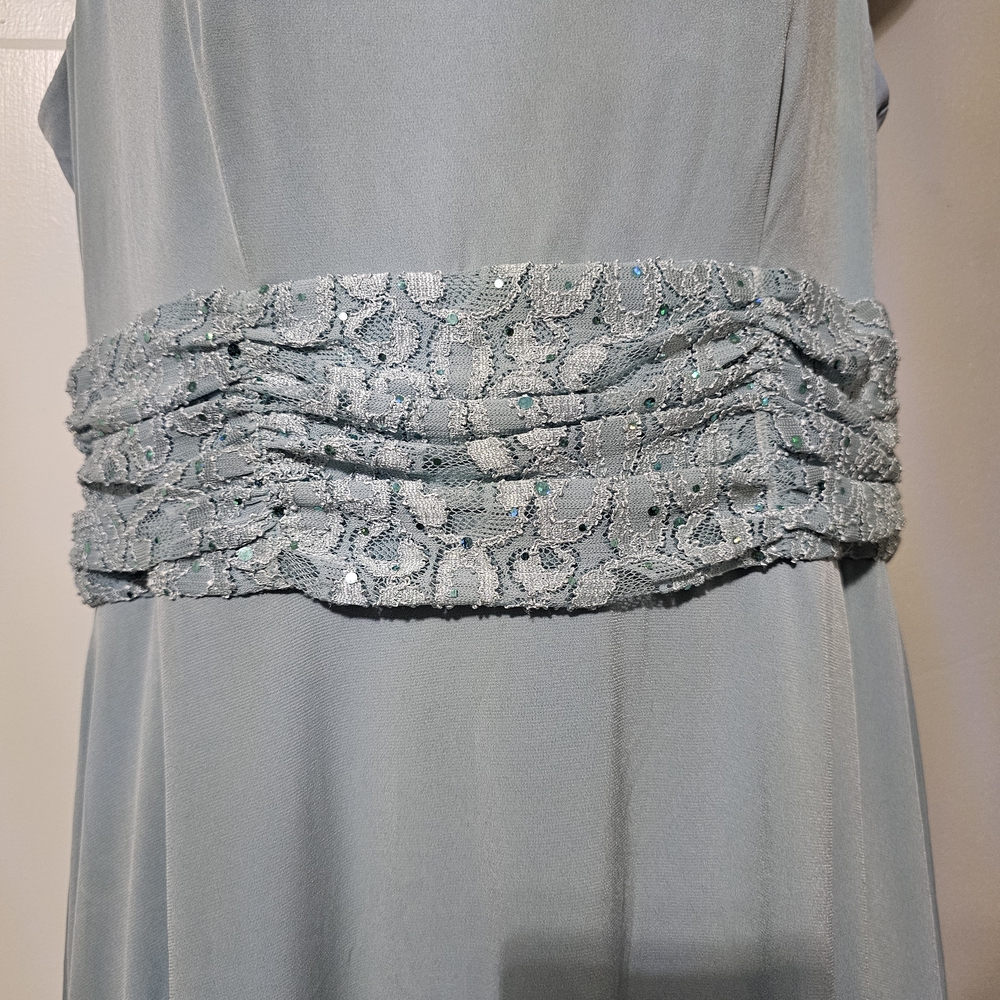 Jessica Howard Blue Lace Maxi Dress - Picture 3 of 7